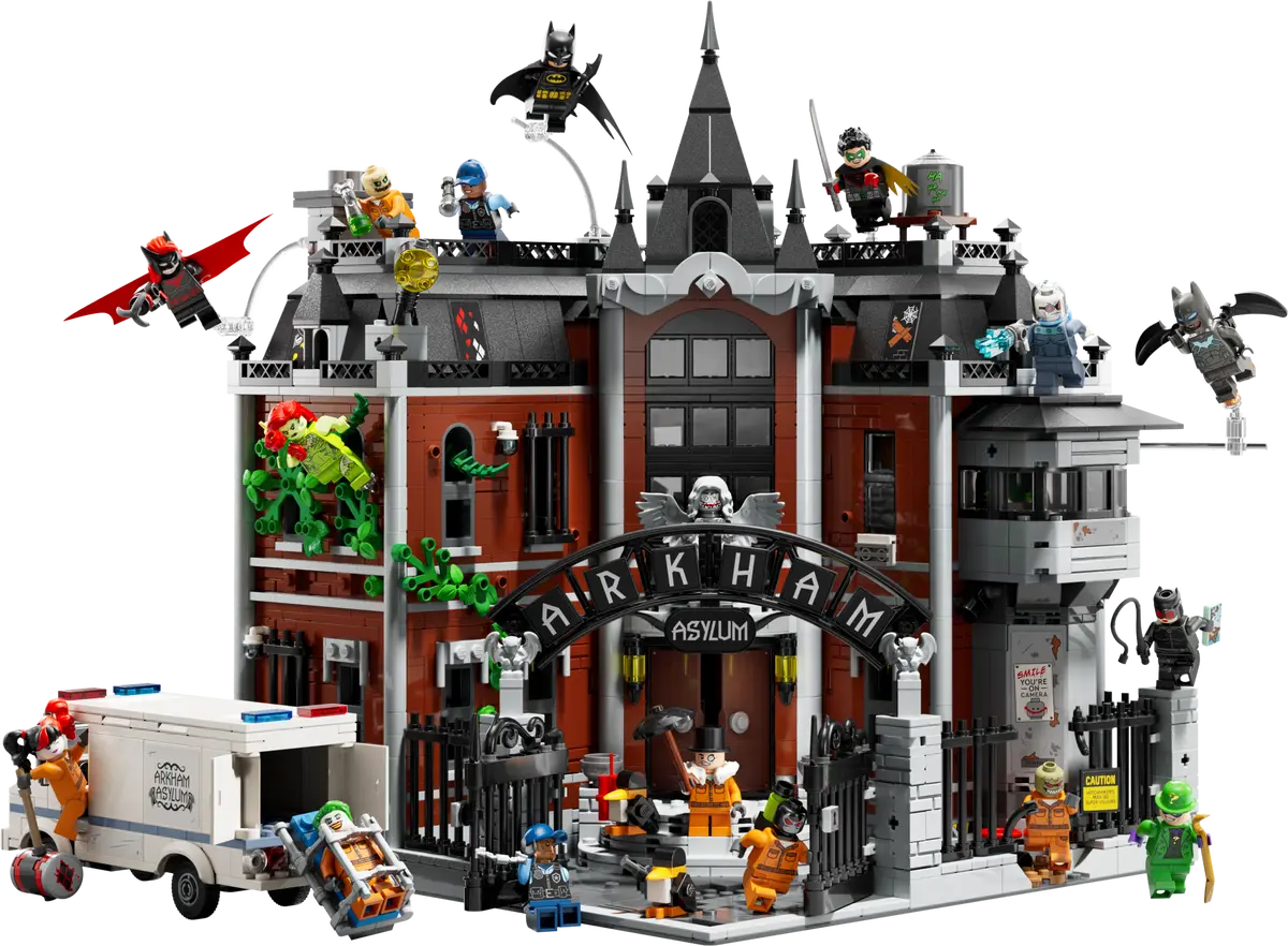 New LEGO DC Set: Modular 76300 Arkham Asylum